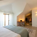 Traveler's Ericeira